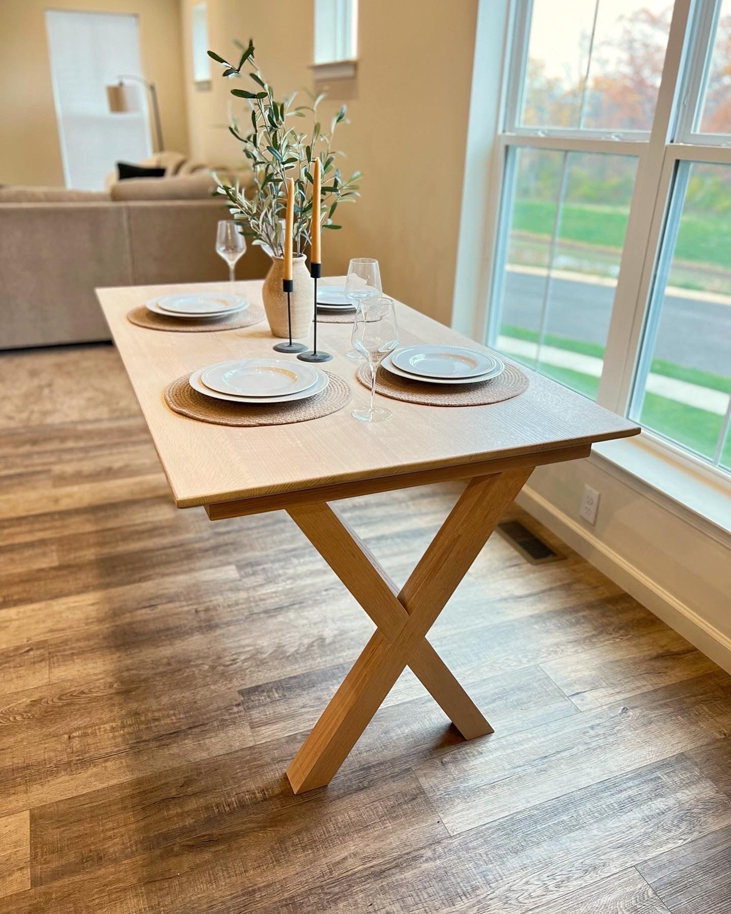 Gomez Dining Table