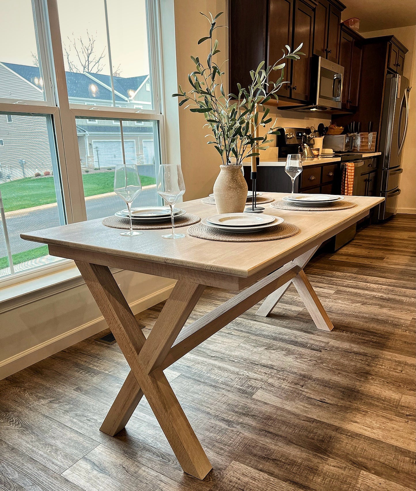 Gomez Dining Table